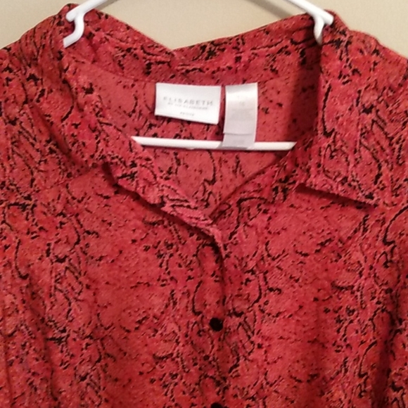 Elizabeth by Liz Claiborne red snakeskin pattern button down - Picture 2 of 4
